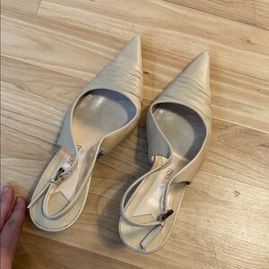 Bruno Magli Cream Pointed-Toe Heels